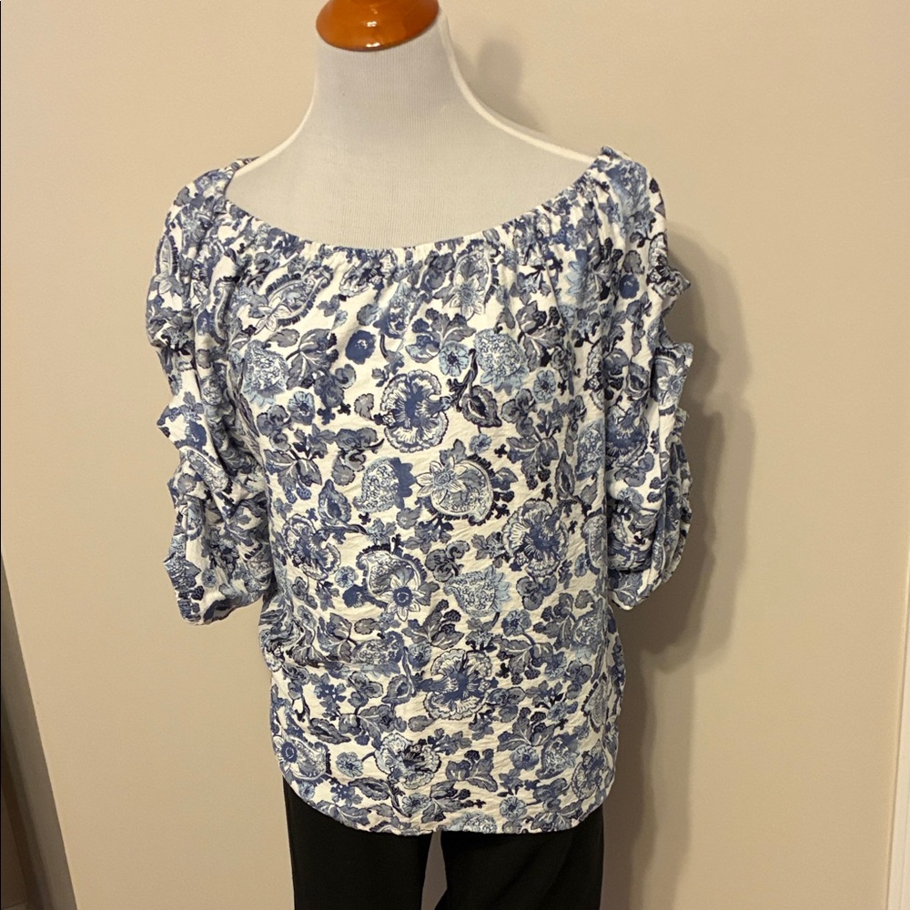Floral Off-Shoulder Women's Top